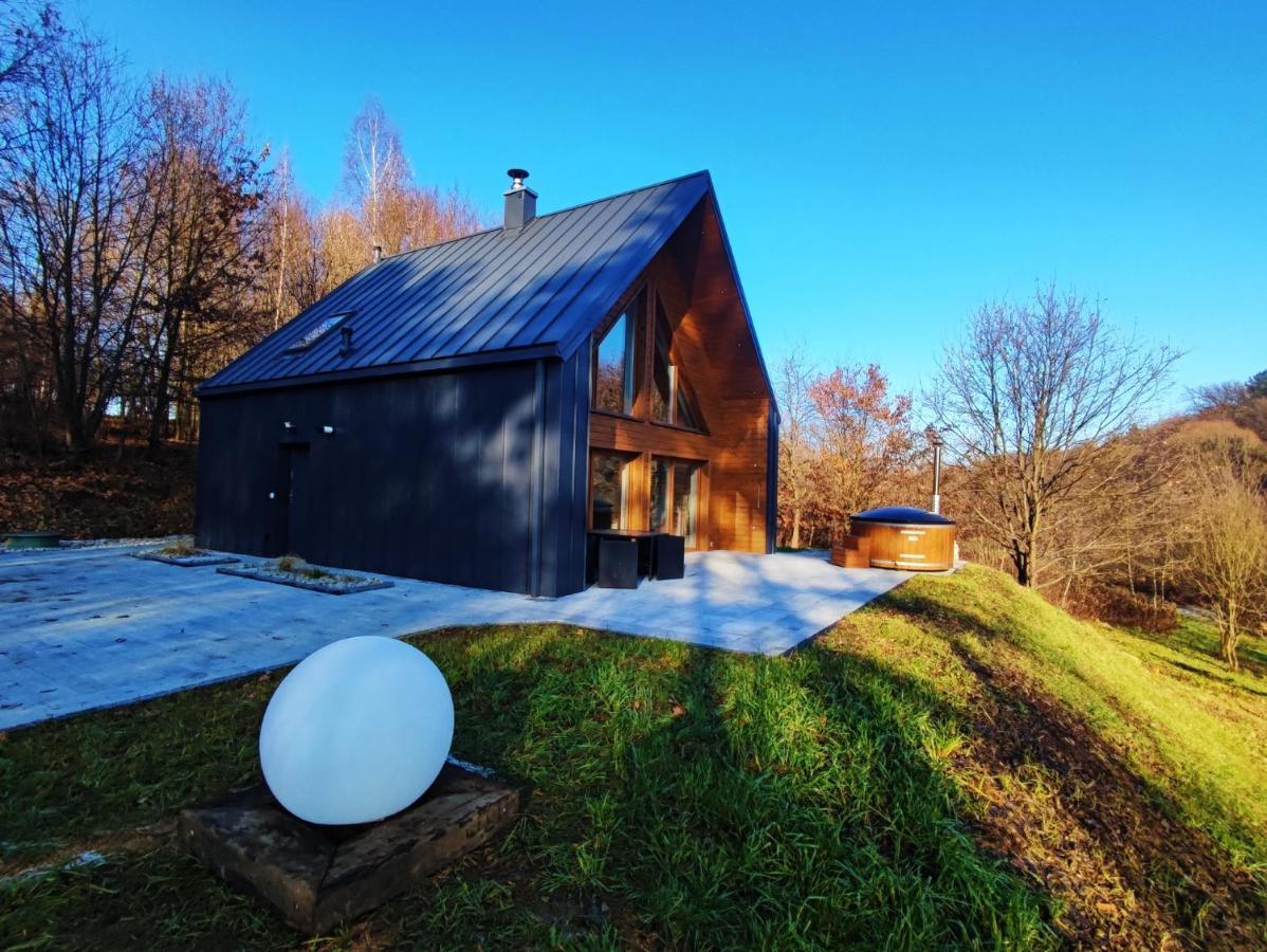 Miedzy Drzewami Villa Biecz Buitenkant foto